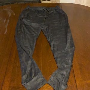 American Eagle Joggers Active Flex